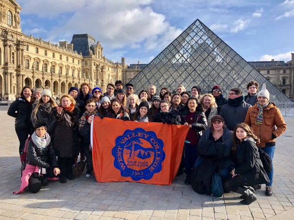 West Valley College students in front of the Louvre